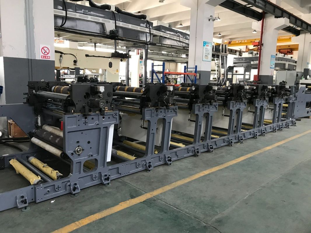 1370mm マックス. 紙カップ紙袋包装のためのウェブ幅フレックスグラフィック印刷機