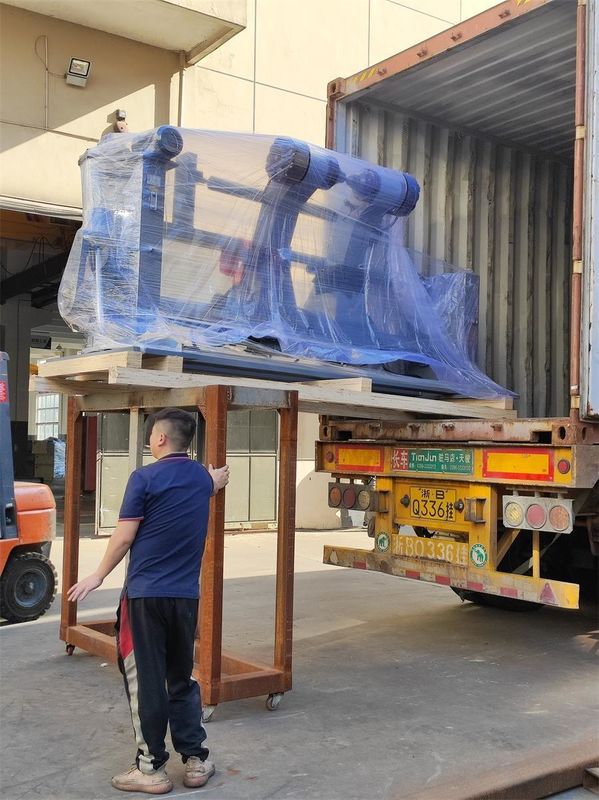 単面印刷装置 紙プレートの塗装のための6色折り紙印刷機