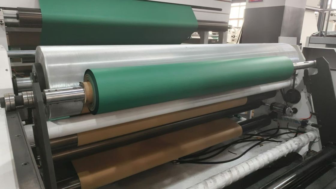 異なる印刷速度のためのモータースピードの周波数制御キャスカディングフレックス印刷機