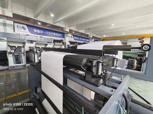 2色4色6色ロールペーパー 300-1200mm 繰り返し長さのフレックス印刷機